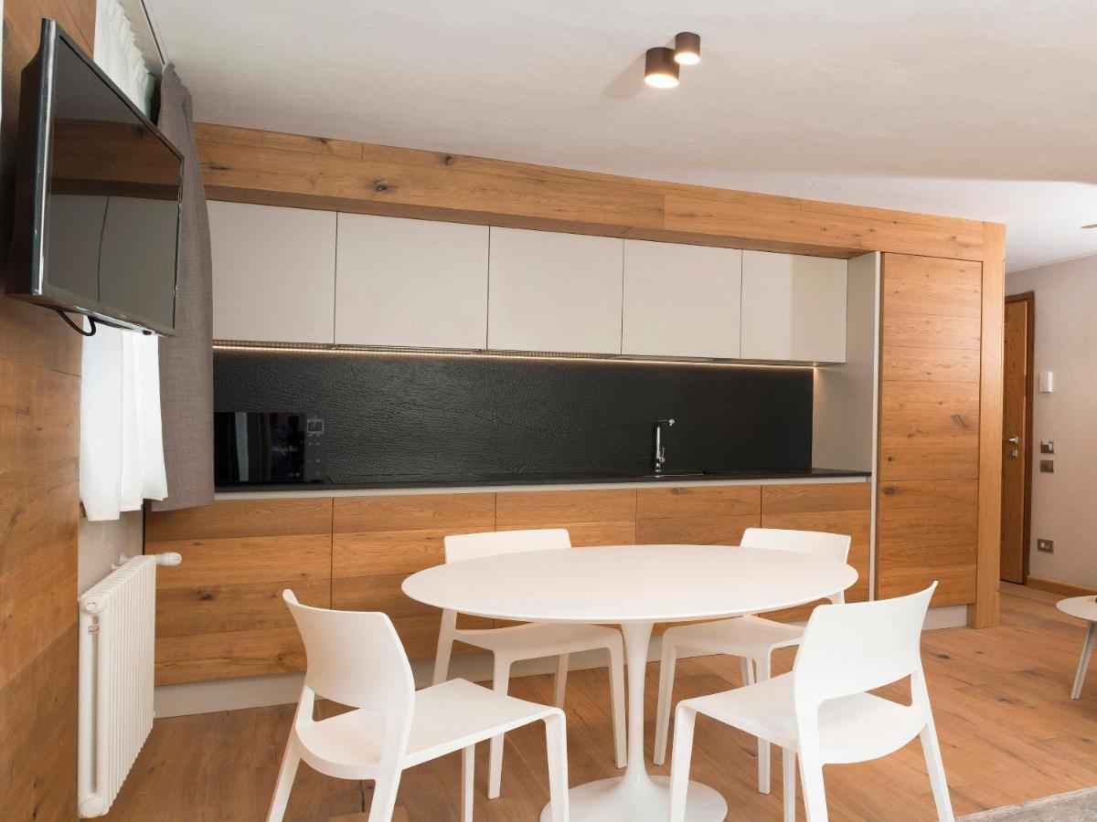 3 Chalets Aparthotel Breuil-Cervinia Kültér fotó